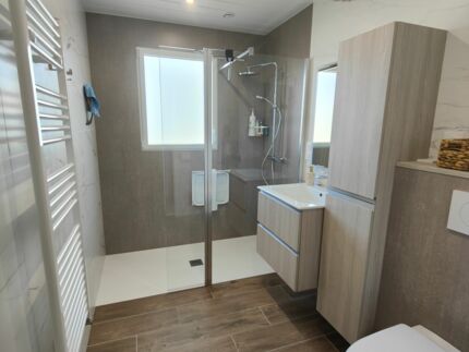 Bossard C